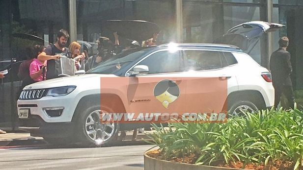 Jeep Compass (2017) spotted in Brazil