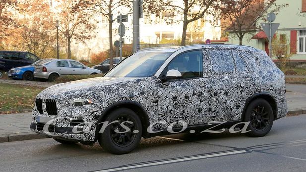 Spy Shots: 2018 BMW X5 Shown Testing