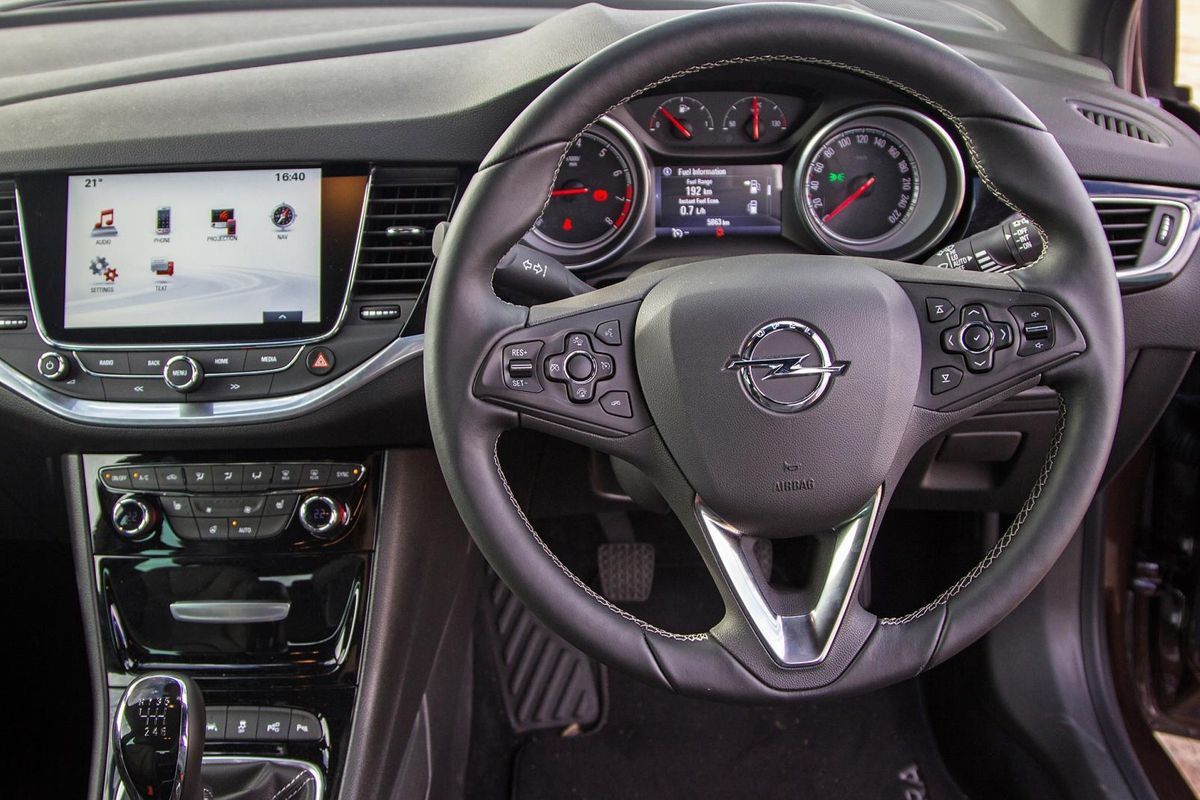 New Opel ASTRA K 2020 Review Interior Exterior 