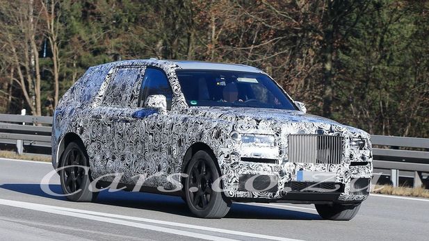 Spy Shots: Rolls-Royce Cullinan SUV