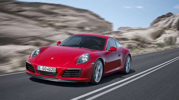 Porsche 911 Carrera S Coupe (2016) First Drive