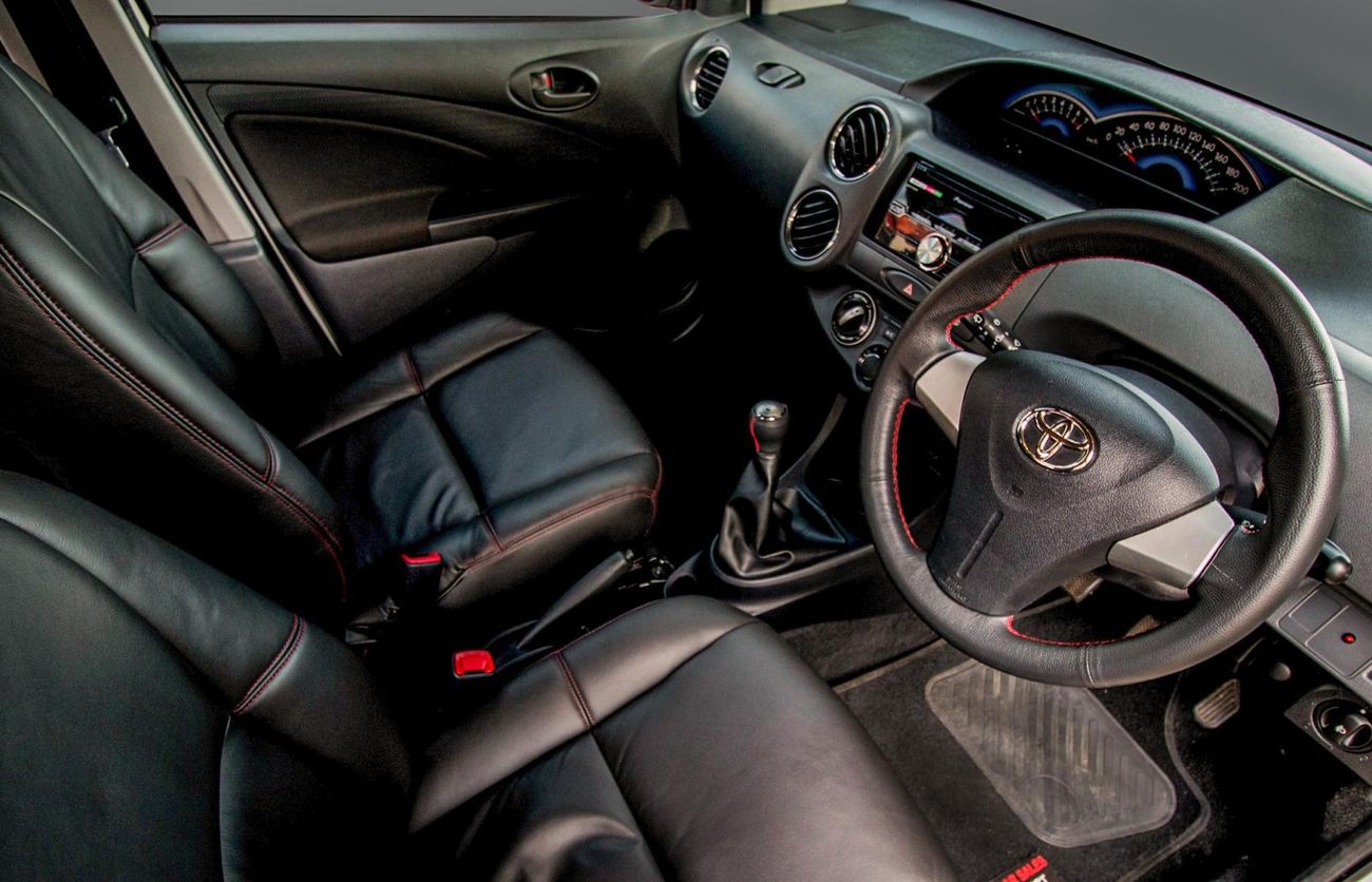 Toyota conquest rsi seats for clearance sale