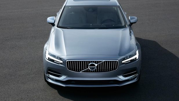 Volvo S90 (2017) Specs & Price