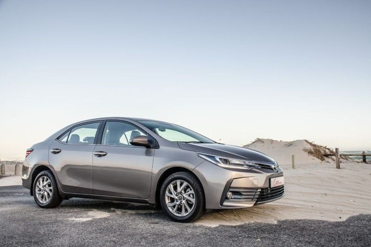 Toyota Corolla 1.8 Exclusive (2017) Quick Review