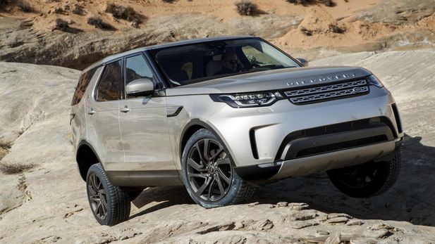 Land Rover Discovery (2017) International First Drive