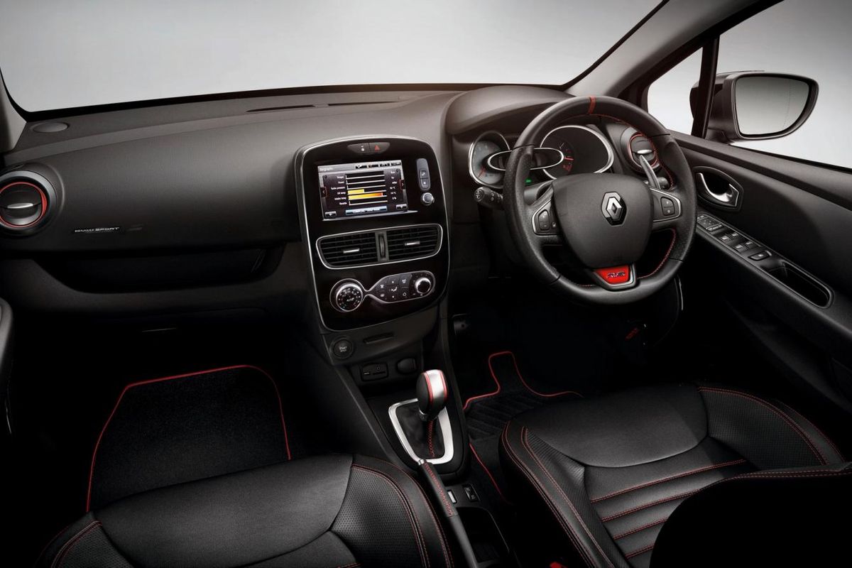 2017 Renault Clio Zen review - Drive