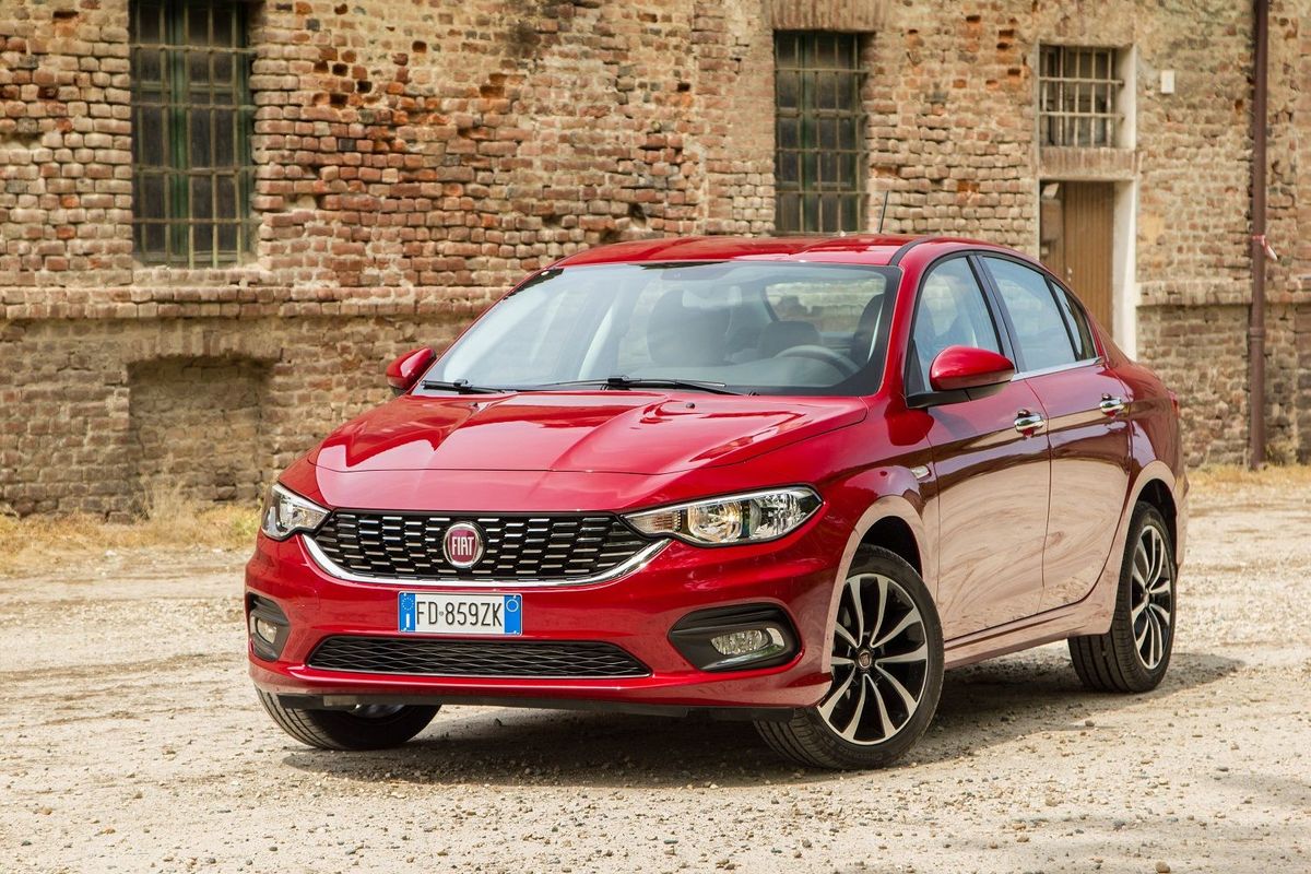 Fiat Tipo (2017) Specs & Pricing