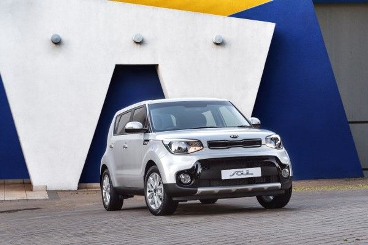 Facelifted Kia Soul (2017) Specs & Pricing