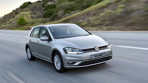Volkswagen Golf 1.0 Trendline (2017) First Drive