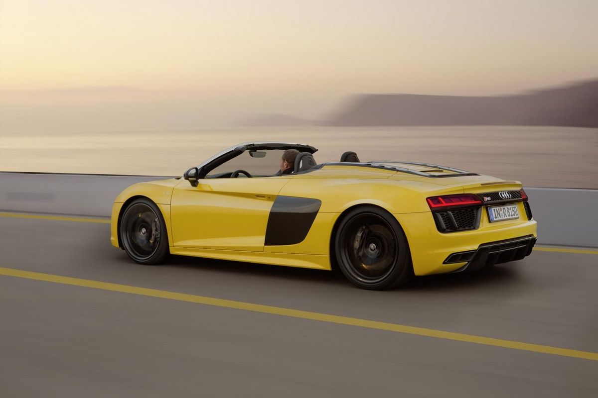 Audi R8 Spyder V10 (2017) Specs & Price