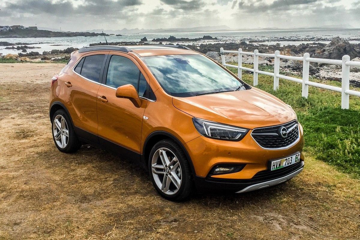 Opel Mokka X (2017) - pictures, information & specs