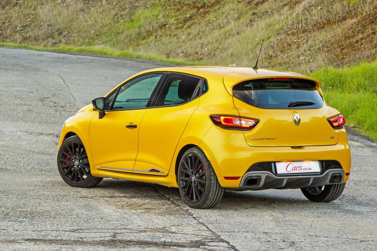 Renault Clio RS 220 EDC Trophy (2017) Quick Review