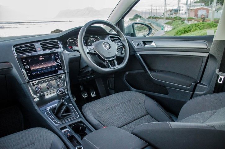 Vw golf 1.0 tsi comfortline 2019 hot sale