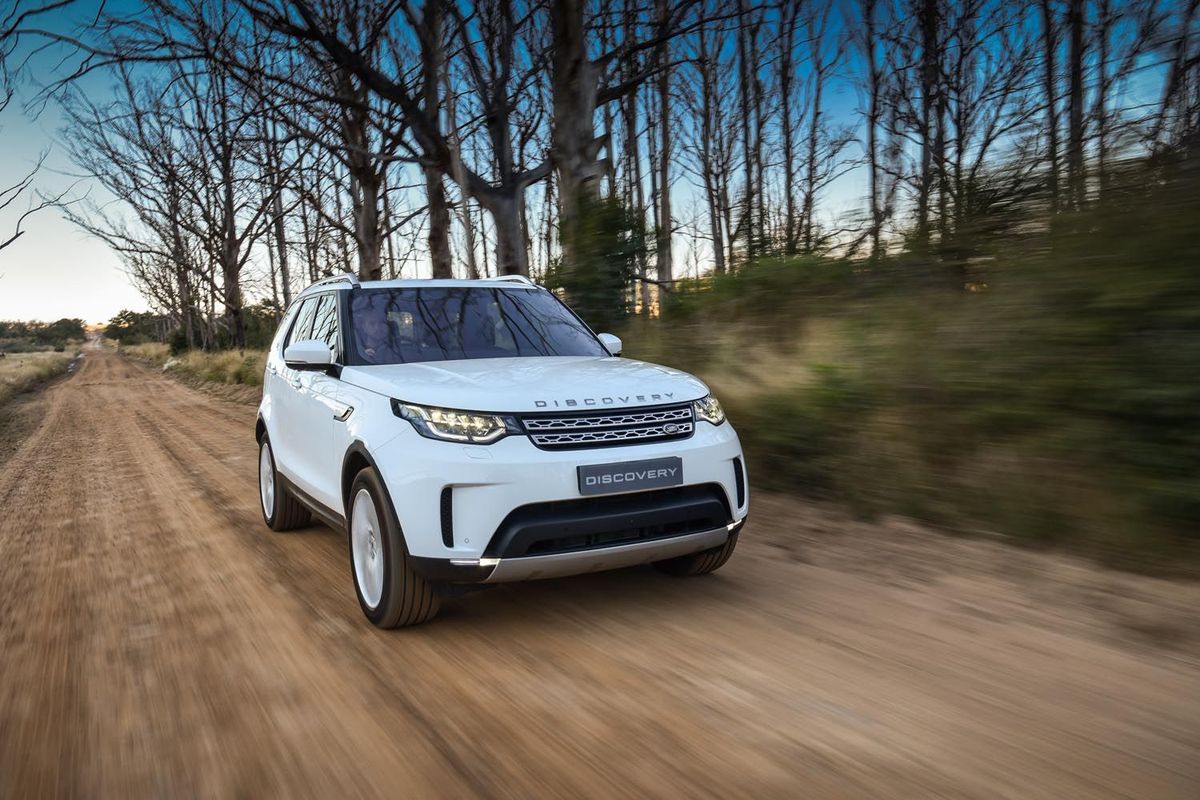 Land Rover Discovery (2017) Launch Review