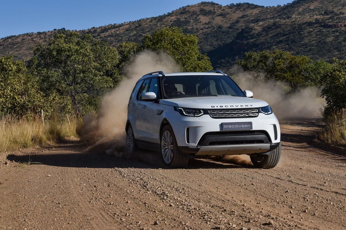 Land Rover Discovery (2017) Launch Review