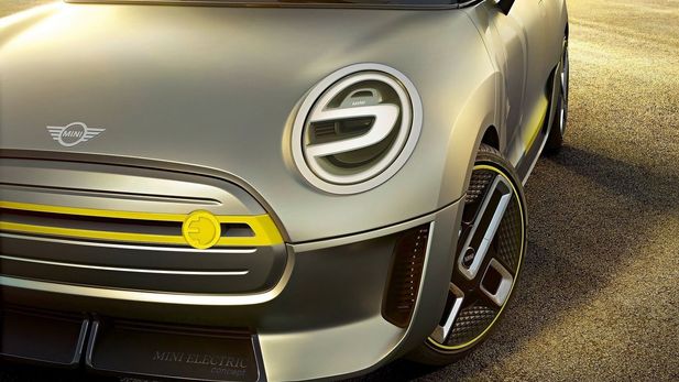 Mini Releases Electric Concept Ahead of Frankfurt Motor Show