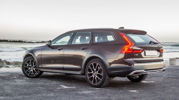 Volvo V90 Cross Country D5 AWD Inscription (2017) Quick Review