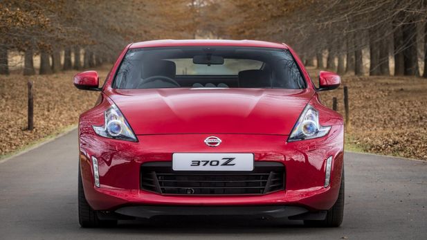 Nissan 370Z (2017) Specs & Price