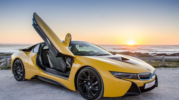 BMW i8 Coupe (2017) Review