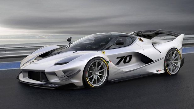 Hardcore Ferrari FXX K Evo Revealed