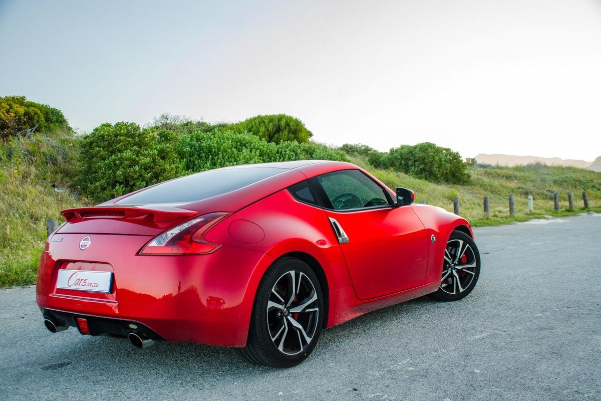 Nissan 370Z (2017) Quick Review