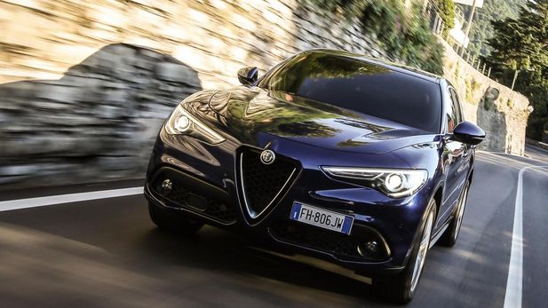 Alfa Romeo Stelvio (2017) Specs & Price