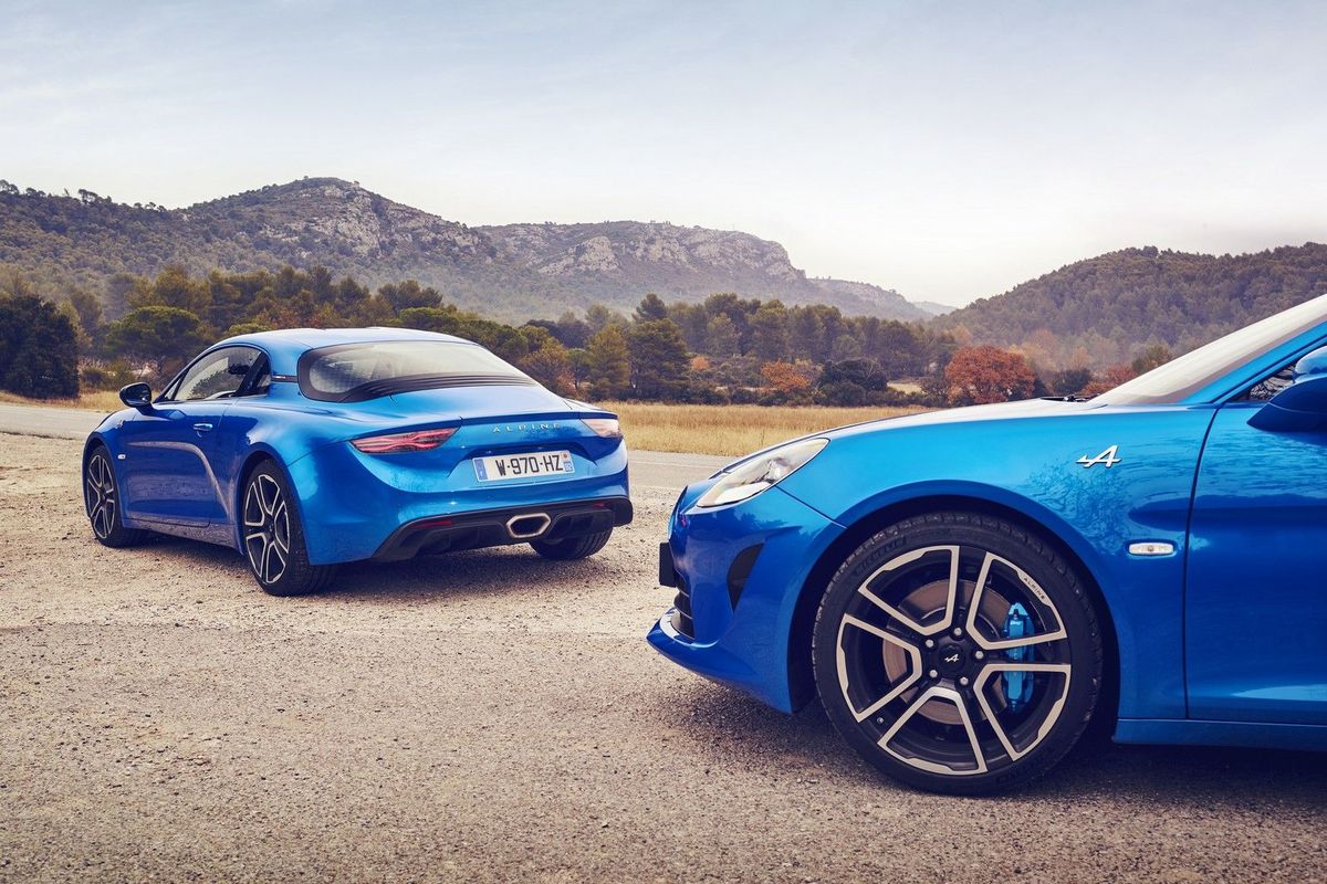 The Alpine A110 Is a Mid-Engined Sports Car from Renault