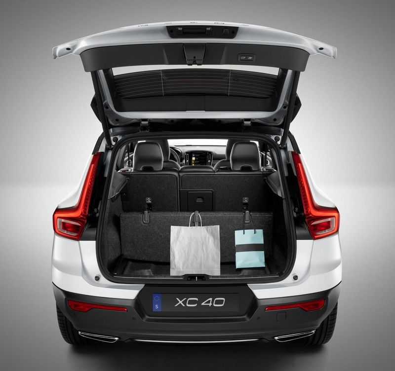 Alle Volvo XC40 SUV (seit 2017) Tests & Erfahrungen 