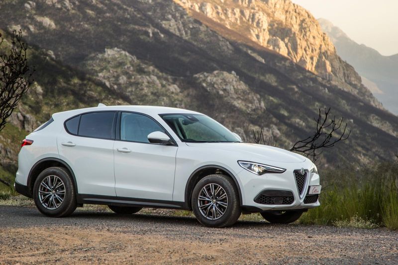 Alfa romeo stelvio q4