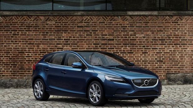 New Volvo V40 set for Geneva Reveal