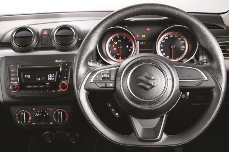 Как снять панель приборов на suzuki swift