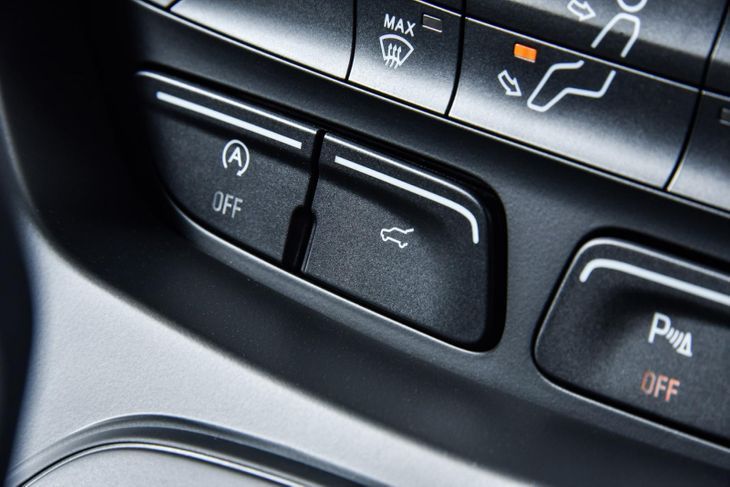 5 Fuel-Saving Car Features & How They Work