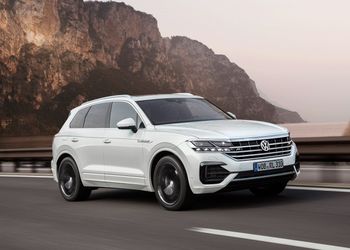 Is VWs Touareg a Bargain Bentley?