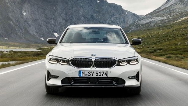 BMW Steers Digital Car Revolution [w/Video]