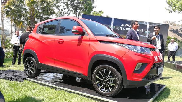 Mahindra KUV100 NXT (2018) Specs & Price