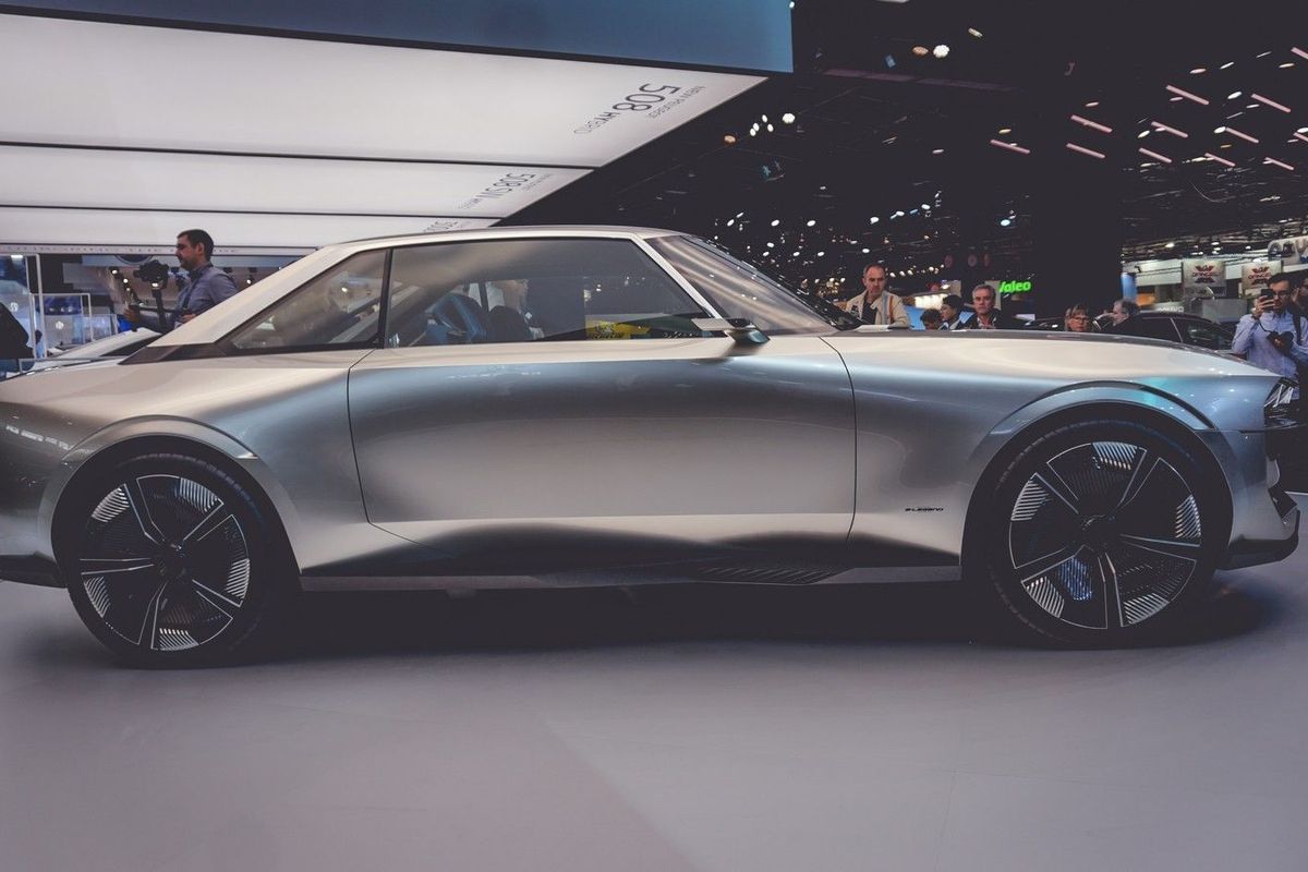 6 Key Insights from Paris Motor Show