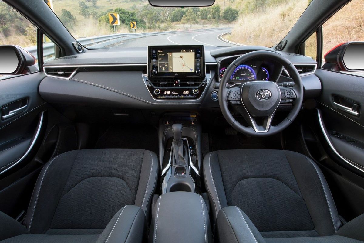 Toyota Corolla Hatchback (2019) International Launch Review
