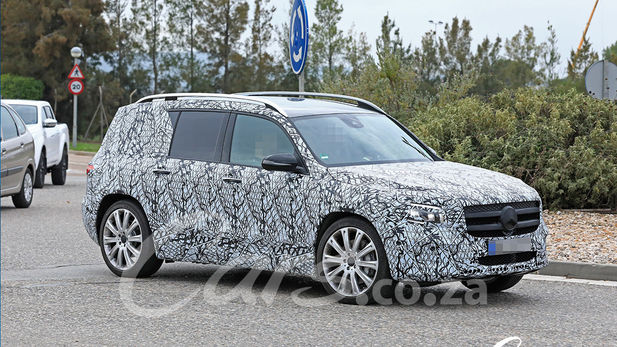 Spy Shots: Mercedes-AMG GLB 35 4Matic