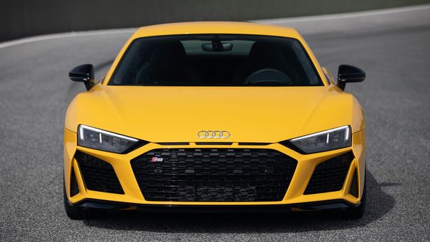 Facelifted Audi R8 and R8 Spyder Announced