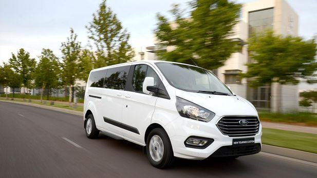 Updated Ford Tourneo Custom (2018) Specs & Price