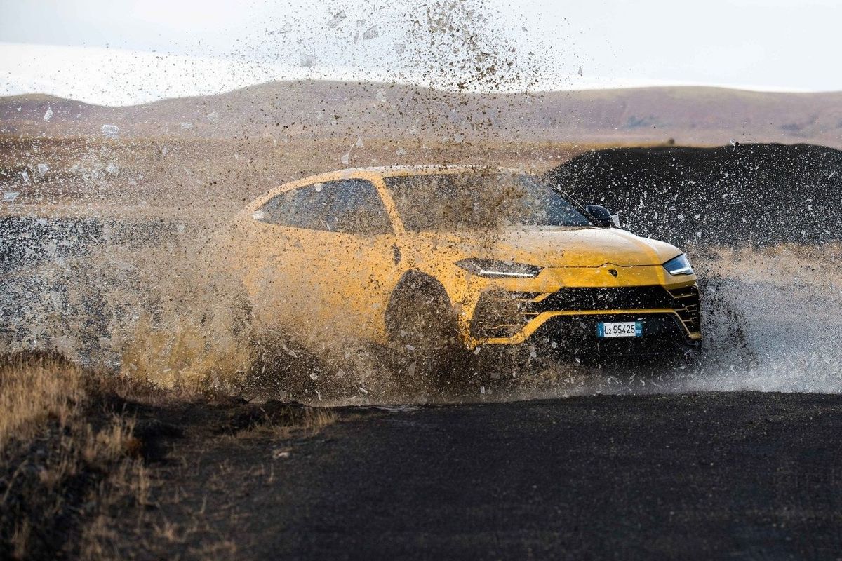 releases OffRoad pack for Urus