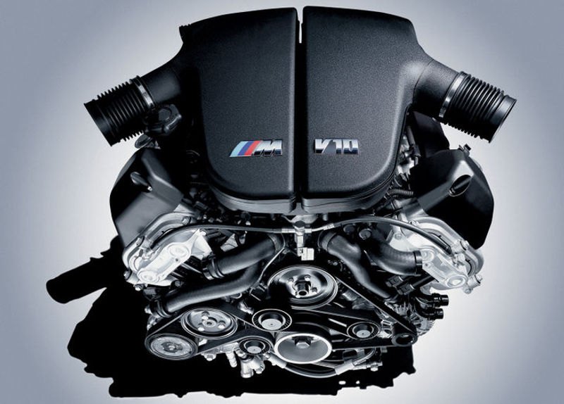 BEST OF BMW M5 V10 ENGINE SOUNDS! 