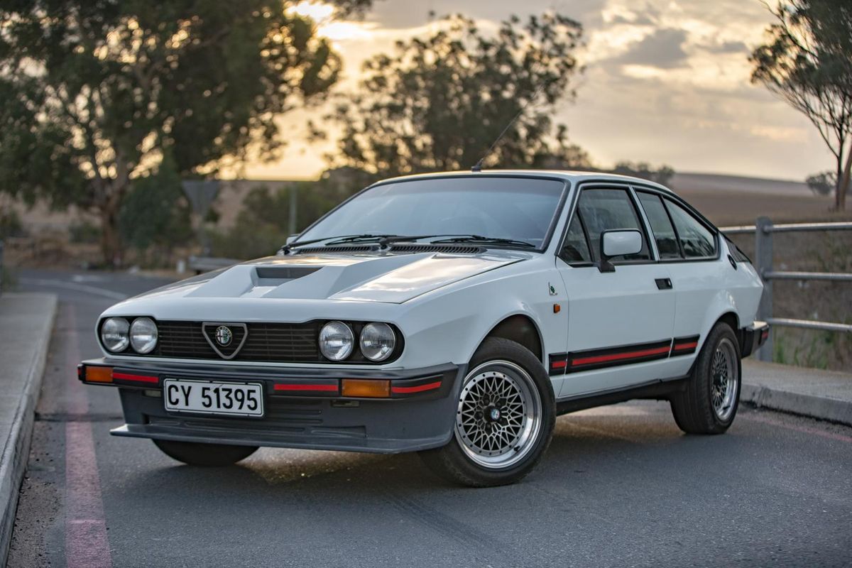 Alfa Romeo Gtv6 30 Sentimetal Ep9 6610