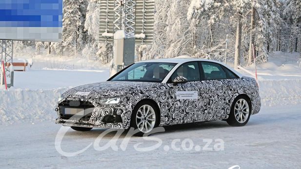 Spy Shots: Facelifted Audi A4