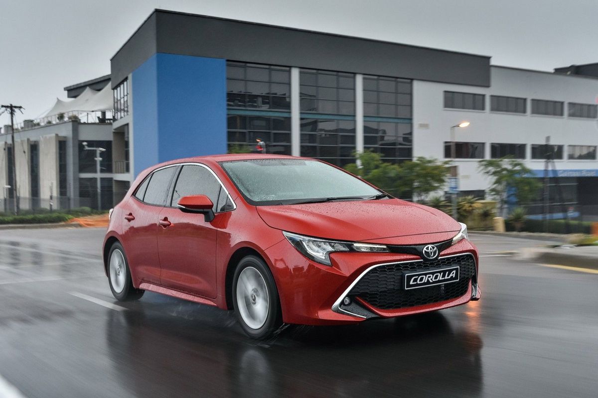 Тойота королла 2019. Тойота Королла 2019 года. Toyota Corolla Hatch. Королла XR. Машина 2019 Королла.