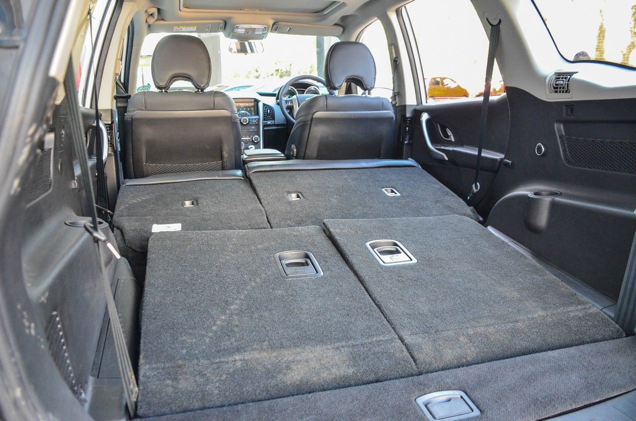 Mahindra XUV500 2 2CRDe W10 Auto 2019 Review