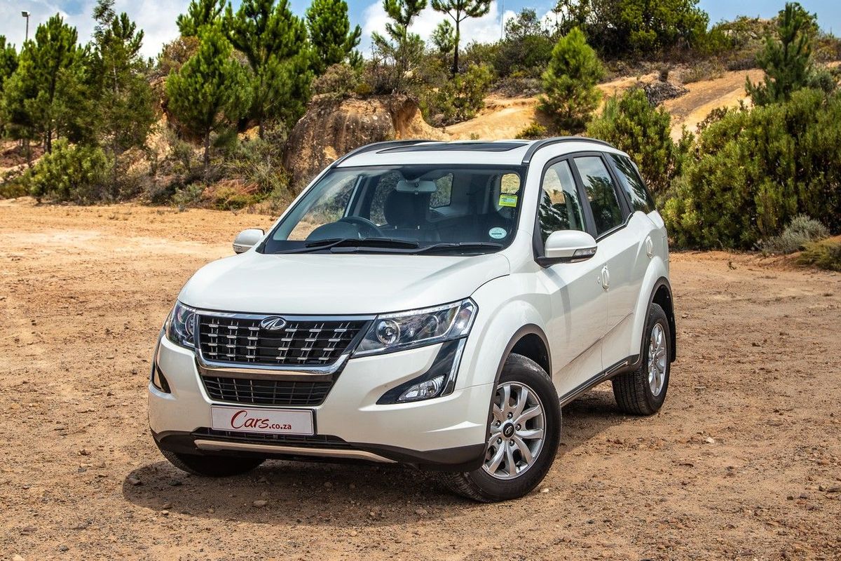 Mahindra XUV500 2 2CRDe W10 Auto 2019 Review mahindra-xuv500-2-2crde-w10-auto-2019-review