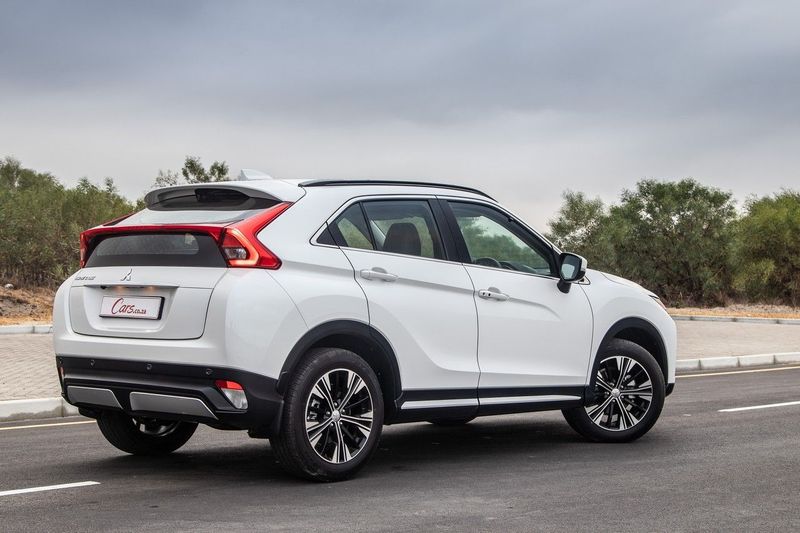 Mitsubishi eclipse cross фото