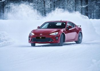 10 Performance Car Flops Youve Probably Already Forgotten