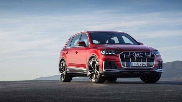 Audi Q7 Facelift Shown